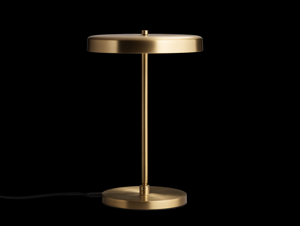 Schreibtischlampe aus messingfarbenem Metall Ø32×48 cm - flacher Rundschirm mit Kabel für Schlafzimmer